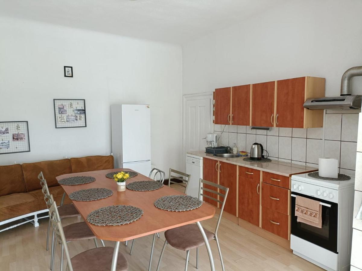 Apartament Little John Sibiu Exterior photo